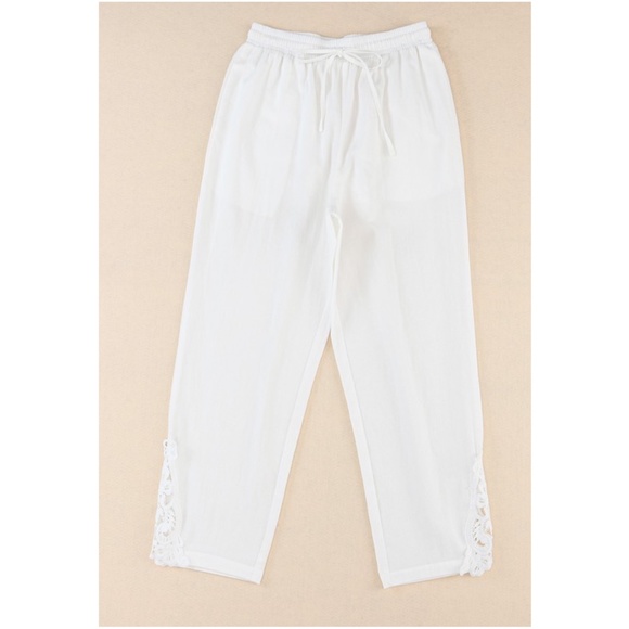 White Lace Detail Pockets pants - Picture 5 of 6